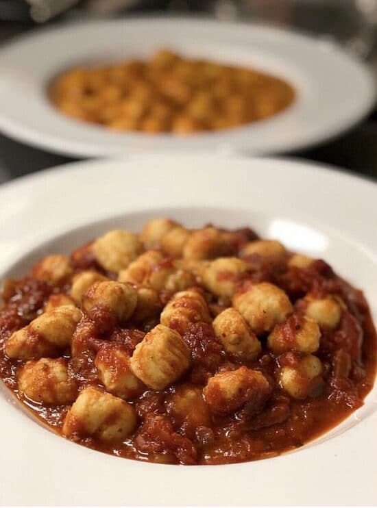 Ritrovo Italian style food in sauce